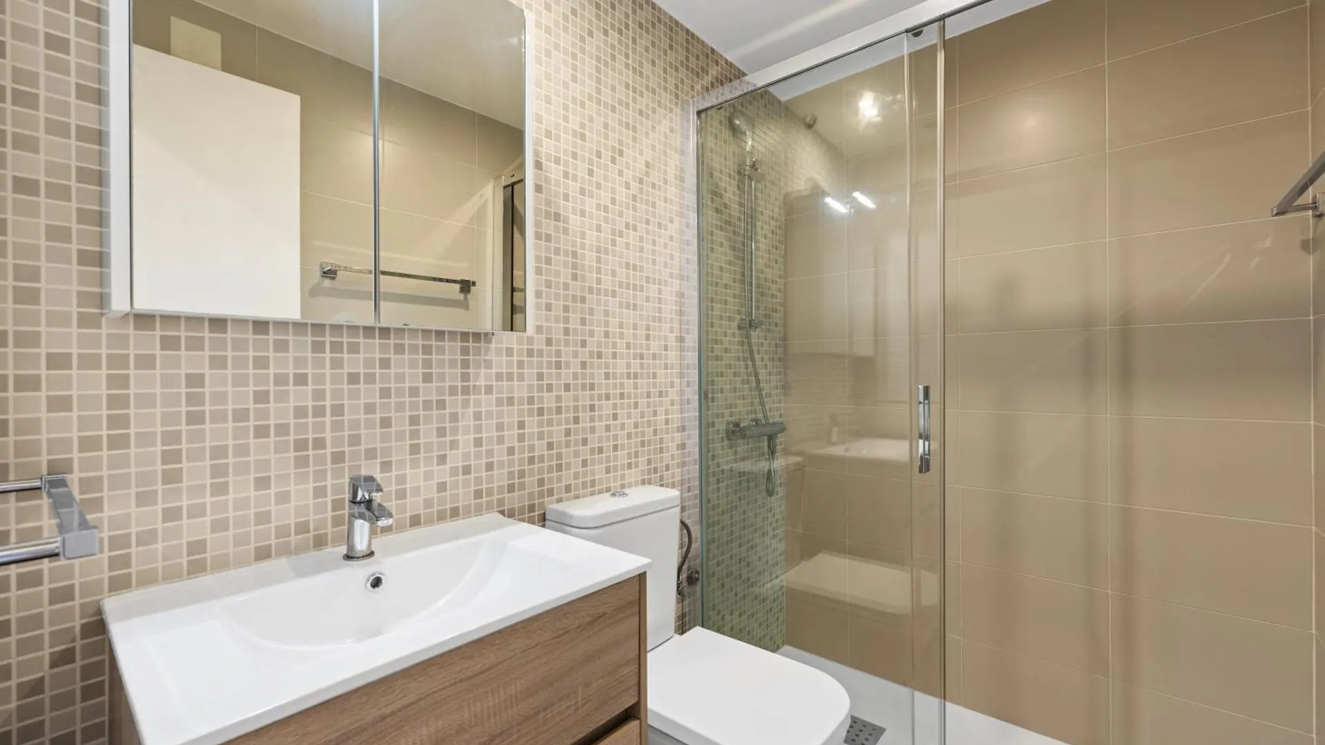 Apartamento Con Piscina Y Terraza Cerca Del Mar Ampuriabrava 0*,  España
